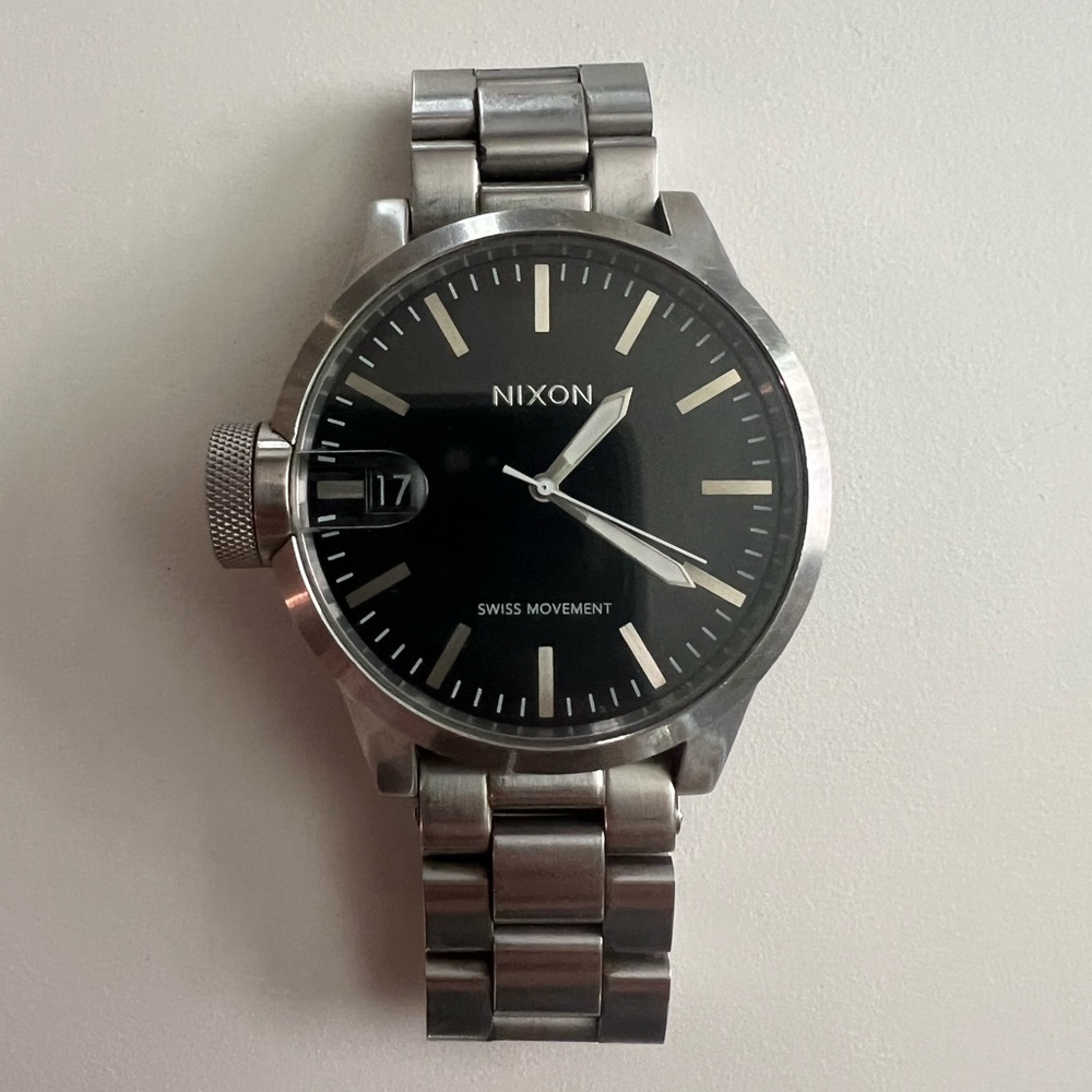 Nixon Chronicle 44 Analog Display Swiss Quartz Silver Watch